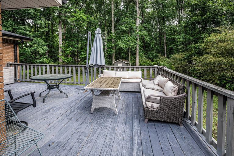 Exterior, Moss drive retreat - Close to the woods, Douglas