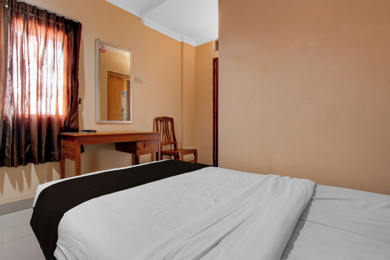 Room 3, Hotel O near Universitas Gadjah Mada for, Sleman