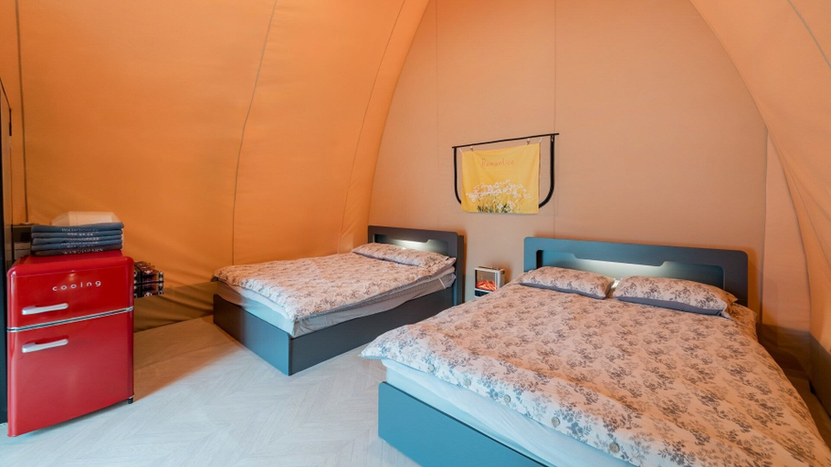 Bedroom 2, Gangneung Wow Park Glamping, Gangneung