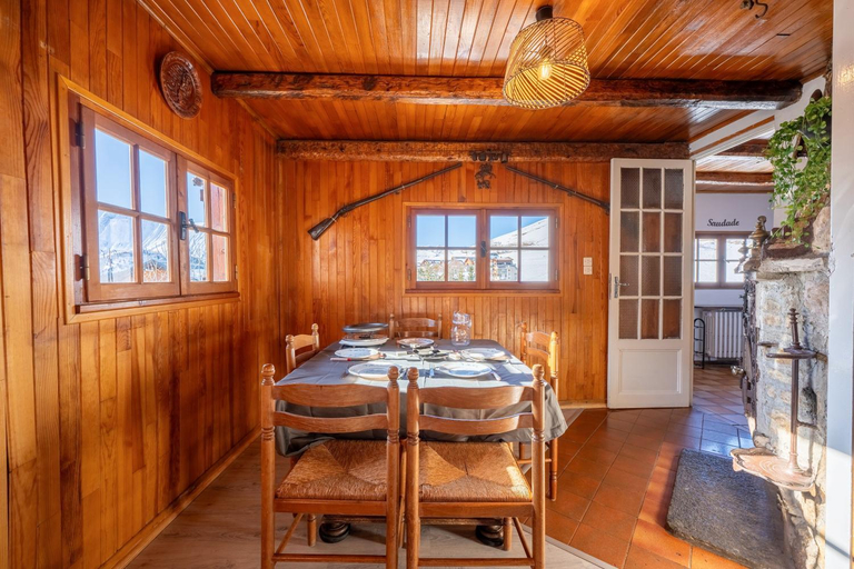 Others 4, Chalet les aiguilles, Savoie