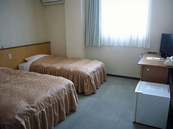 Others 3, U Inn Ueda, Ueda