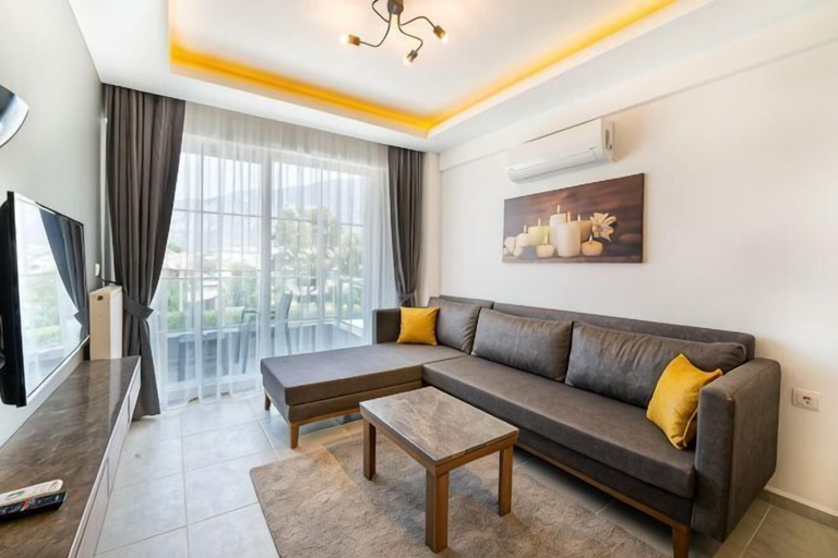 Room 3, Midpoint Suites - Deluxe Suite 104, Fethiye