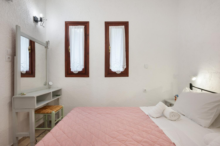 Bedroom 4, Apartments with sea view, Crete