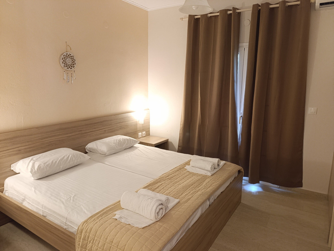 Bedroom 4, Ever Green, Ionian Islands