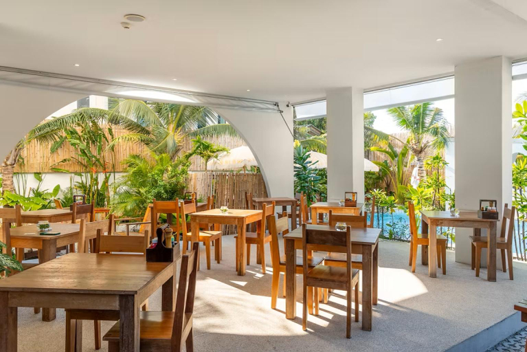 Food & Drinks 5, Zuwala Hotel, Muang Chon Buri