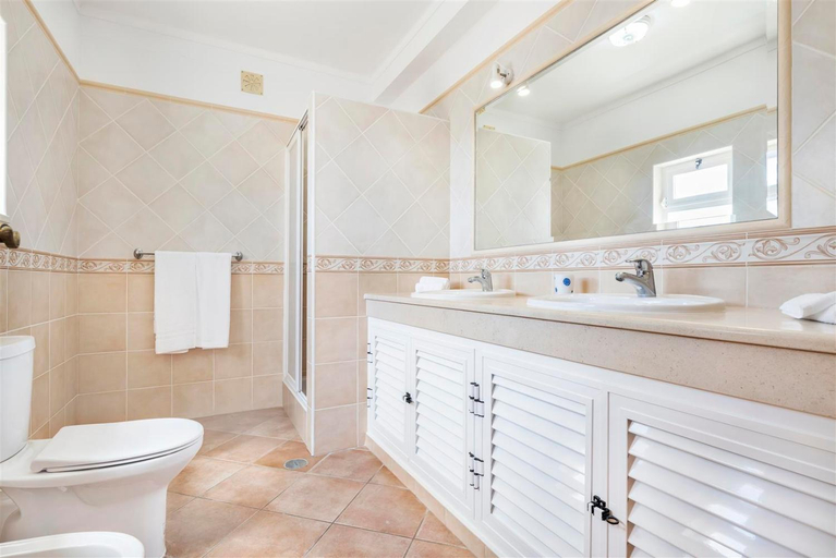Bathroom 3, Casa Campo, Loulé