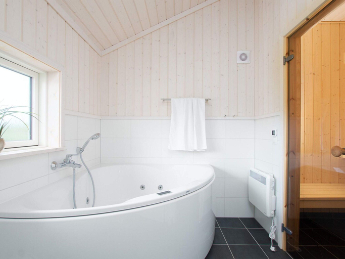 Interior 2, 4 Star Holiday Home in Grossenbrode, Ostholstein