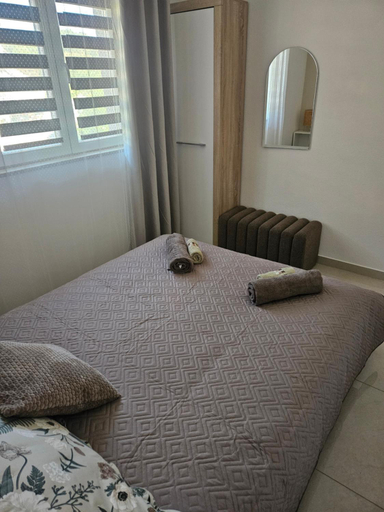 Bedroom 3, Apartments Aurora, Tisno