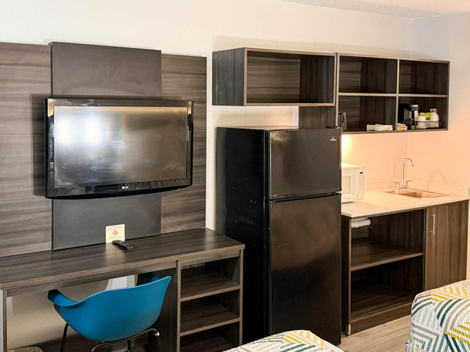 Kitchen 5, Studio 6 - Stafford, Va - Quantico, Stafford