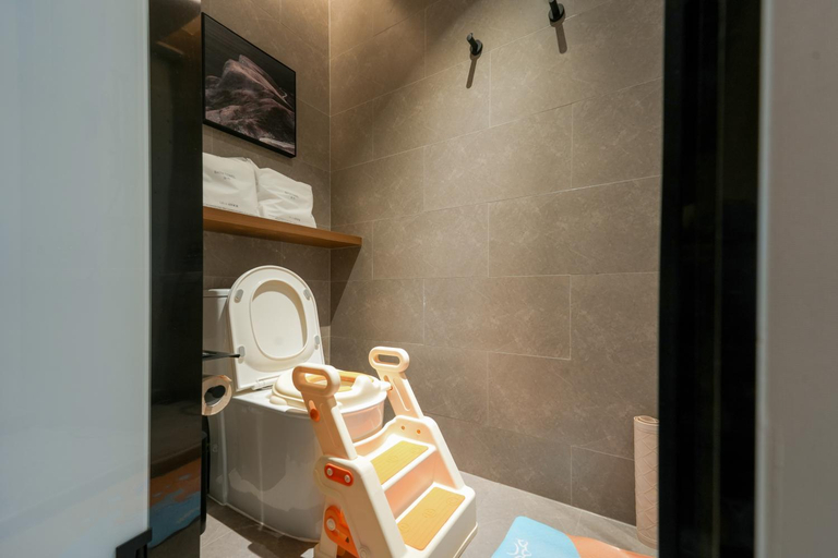 Bathroom 4, Atour Hotel Shenzhen Nanshan Mango Network Building, Shenzhen