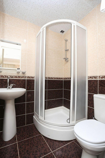 Bathroom 3, Grand Hotel Palmiye, Beyoğlu