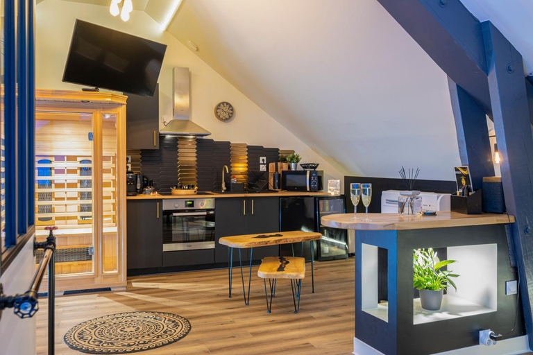 Food & Drinks, L'Intemporel Eclipse Suite Spa Privatif, Val-d'Oise