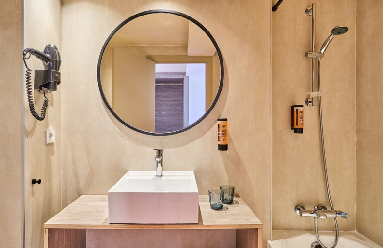 Bathroom 4, tent Playa de Palma, Baleares