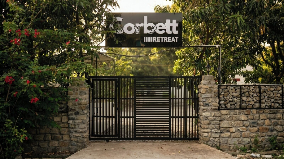 Property entrance, Corbett Retreat, Nainital