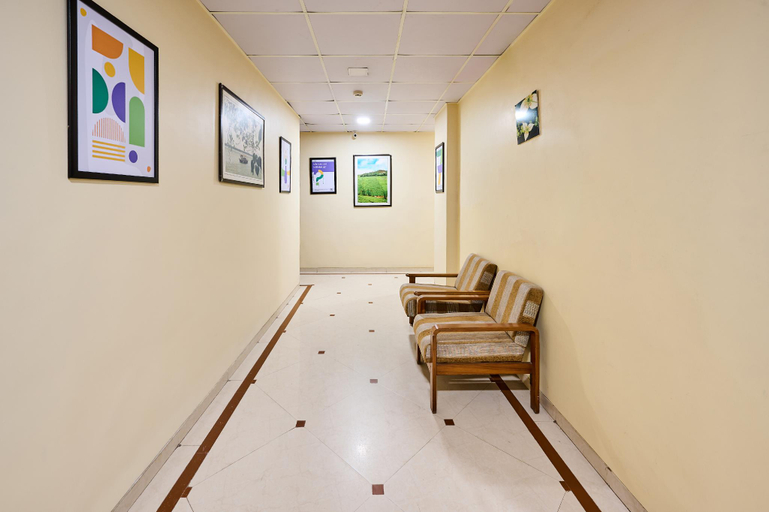 Public Area 3, Treebo Vice President, Ahmadabad
