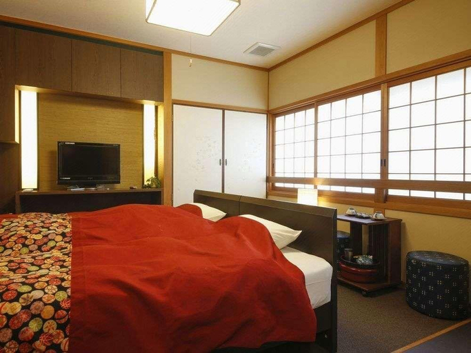 Bedroom 2, Oyado Hakusan Youtei Sanaeda, Toyooka