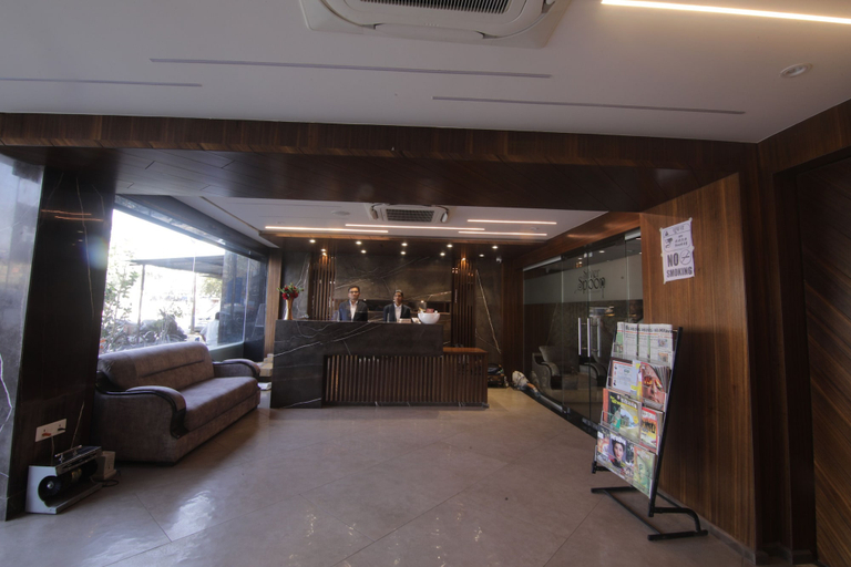 Others 1, Hotel Silver Shine, Chhindwara