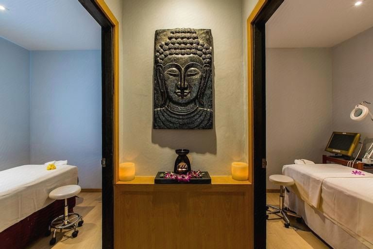 Bedroom 3, Naiyang Beach Hotel, Pulau Phuket