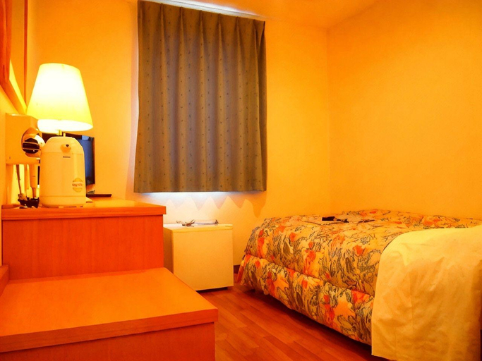 Bedroom 4, Business Hotel Yukuhashi, Yukuhashi