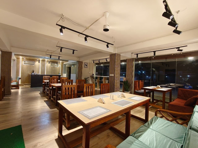 Dining 5, Hotel Leggoo, East Siang