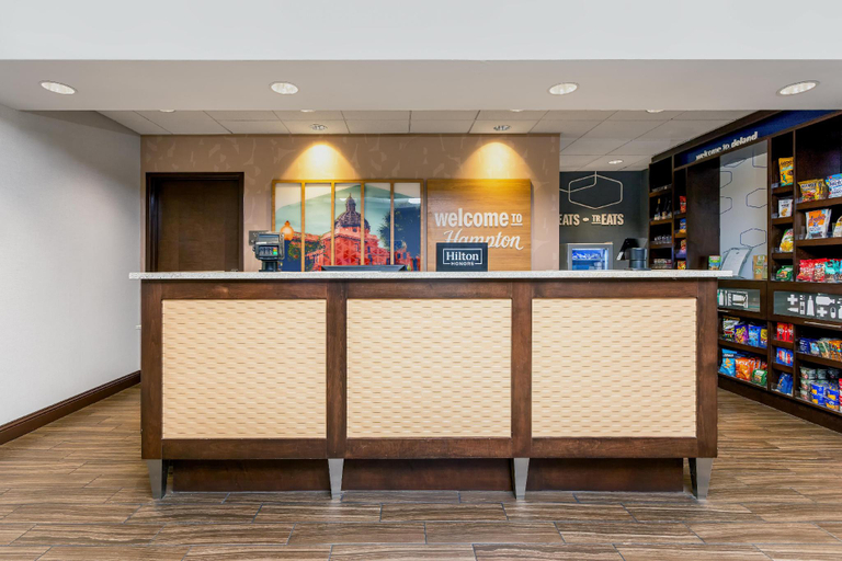 Public Area 2, Hampton Inn & Suites Deland, Volusia