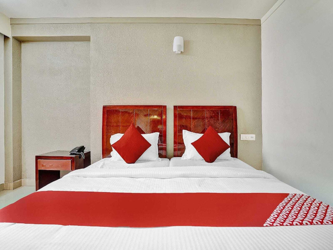 Room 2, AEC RESIDENCY, Alappuzha