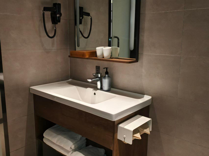 Bathroom 3, Hanting Hotel Linjiang Municipal Government, Baishan