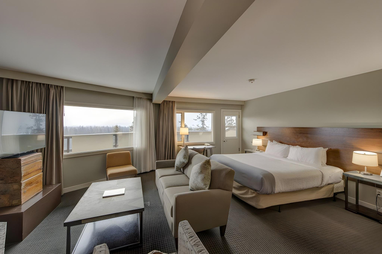 Bedroom 4, The Juniper Hotel & Bistro, Division No. 15
