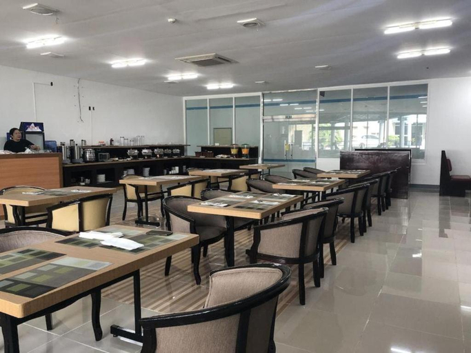 Others 5, Grand Hotel Clark, Mabalacat