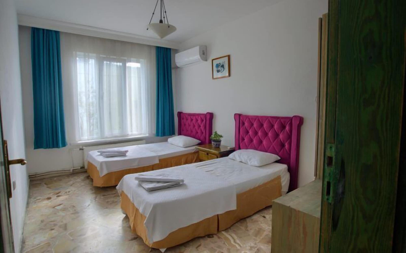 Bedroom 4, Club Afrodit, Edremit