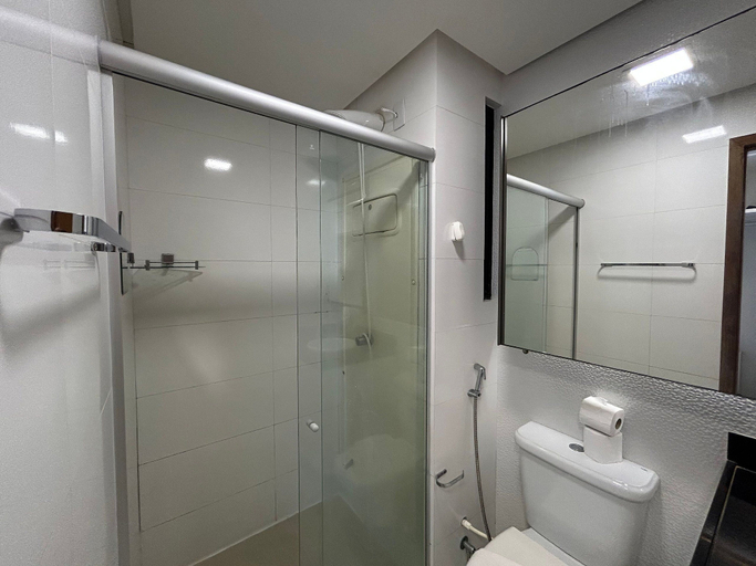 Bathroom 4, Bela Hospedagem-304 Cb Branco Frente Mar, João Pessoa