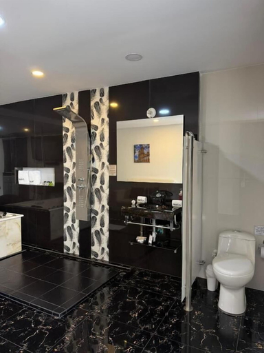 Bathroom 4, MALOKAS RESORT, Socorro