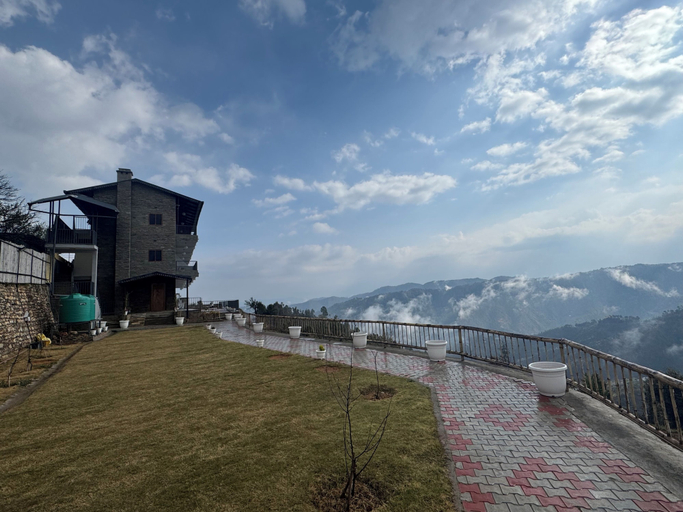 Property grounds 5, Ivaan Belle-Vue, Nainital
