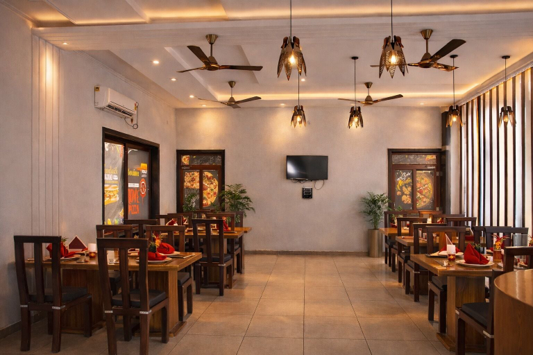 Food & Drinks 5, Sangam Hotel, Jhunjhunun