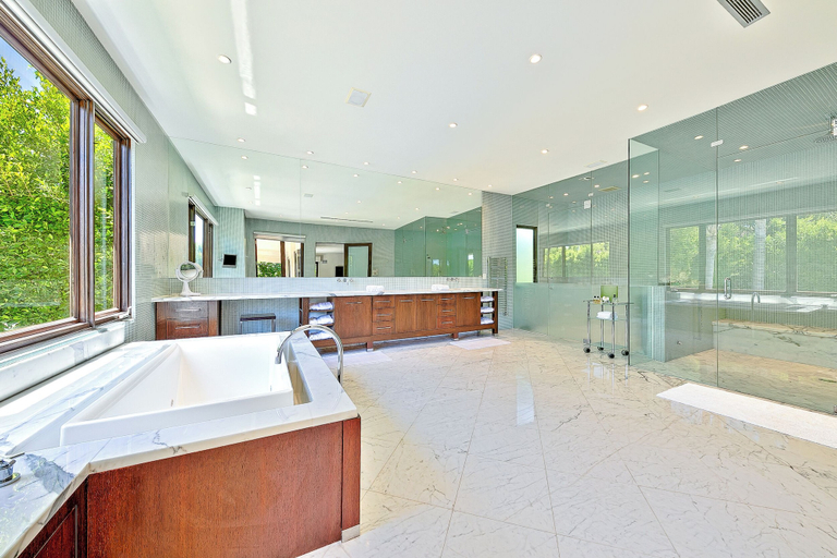 Exterior 5, Alta Paradise, Los Angeles