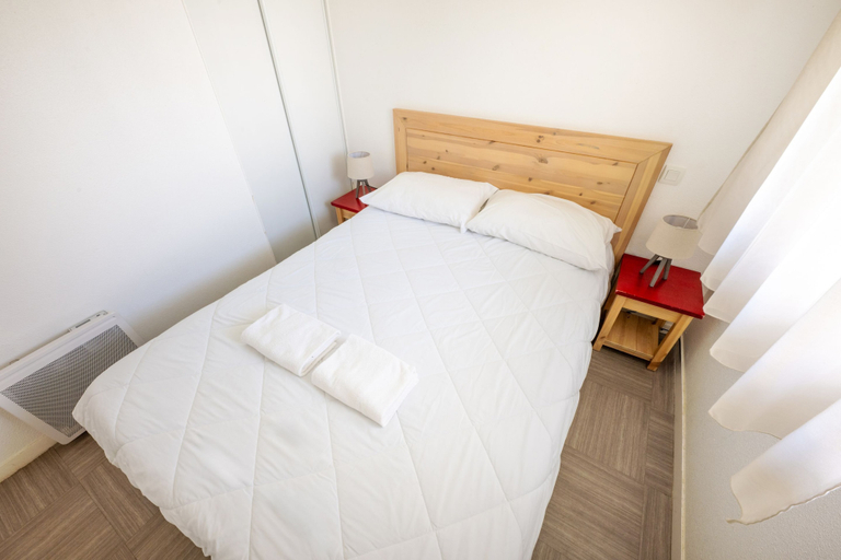 Bedroom 2, Résidence Odalys Le Domaine des Roches Jaunes, Finistère
