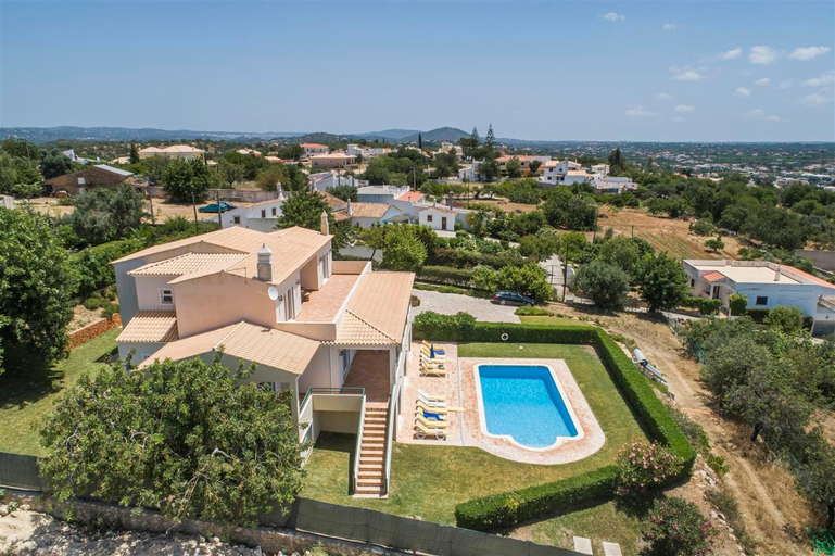 Others 4, Casa Campo, Loulé