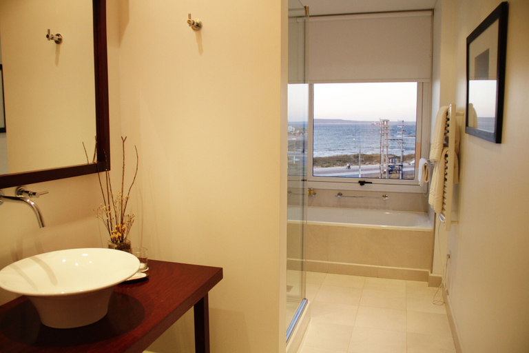 Bathroom 5, Hotel Territorio, Biedma