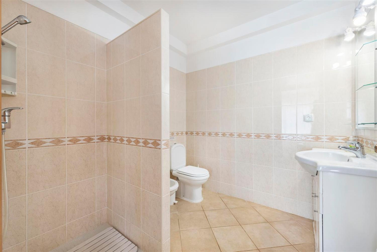 Bathroom 3, Casa Campo, Loulé