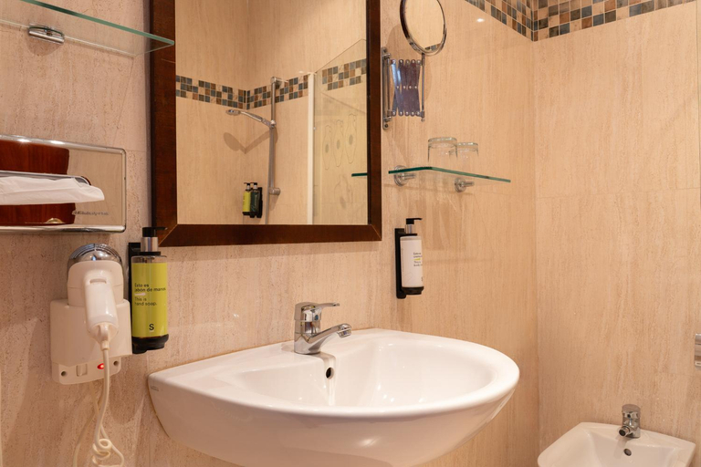 Bathroom 3, Sercotel Puerto de Santa Maria, Cádiz