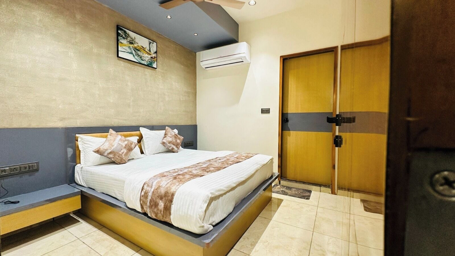 Room 4, The Gift City Hotel, Gandhinagar