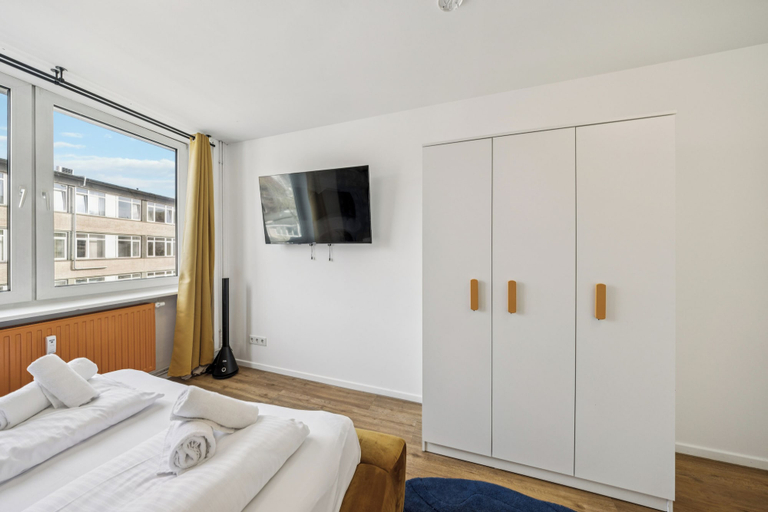 Bedroom 5, Arbio I Cube Apartments, Hamburg