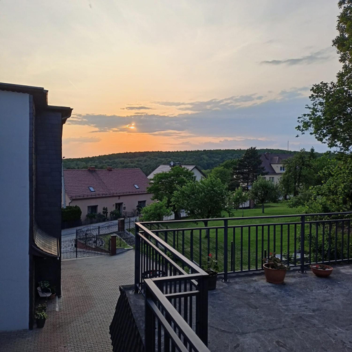 5, Noclegi Roza, Strzelce