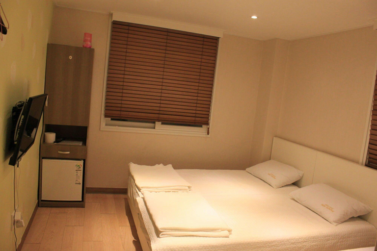 Bedroom 5, Moon Sun Guesthouse Myeongdong, Jung