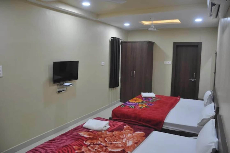 Room 2, HOTEL ASHUTOSH Mandsaur, Mandsaur