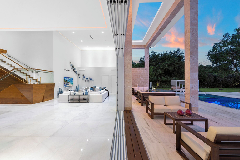 Exterior 5, Villa Crest, Miami-Dade