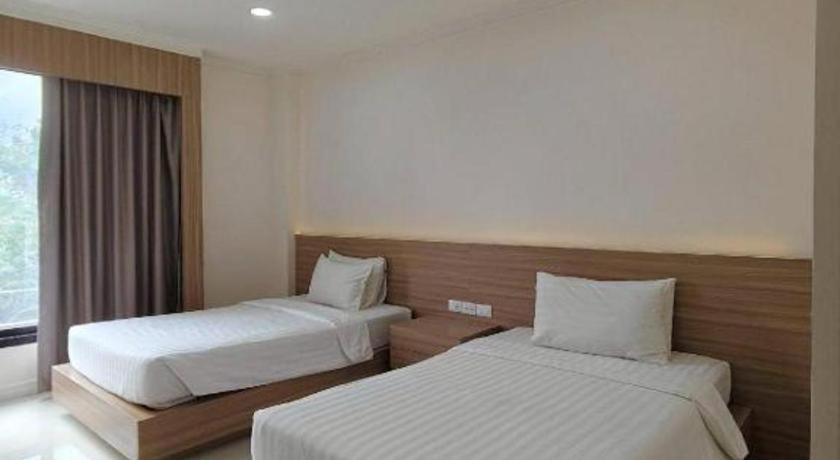 Others 5, The Hill Hotel, Pak Chong