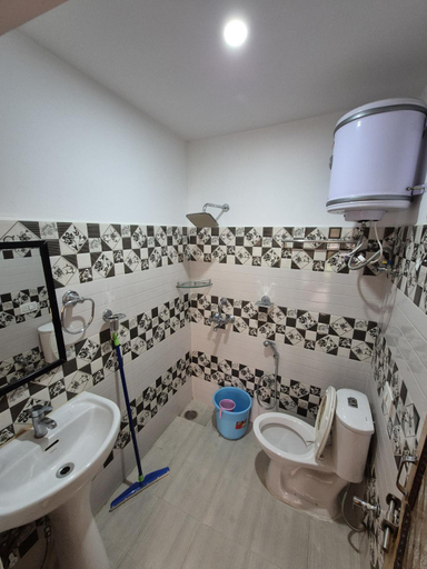Bathroom 3, Sukoon Turtuk Homestay, Leh