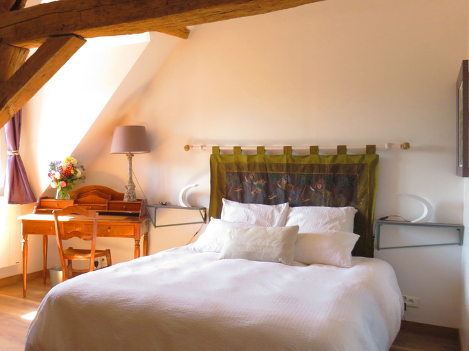 Bedroom 3, Chambres d'Hôtes L'Echappée Belle, Loiret