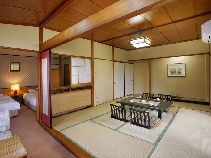 Bedroom 3, Itsuura Kanko Hotel, Kitaibaraki